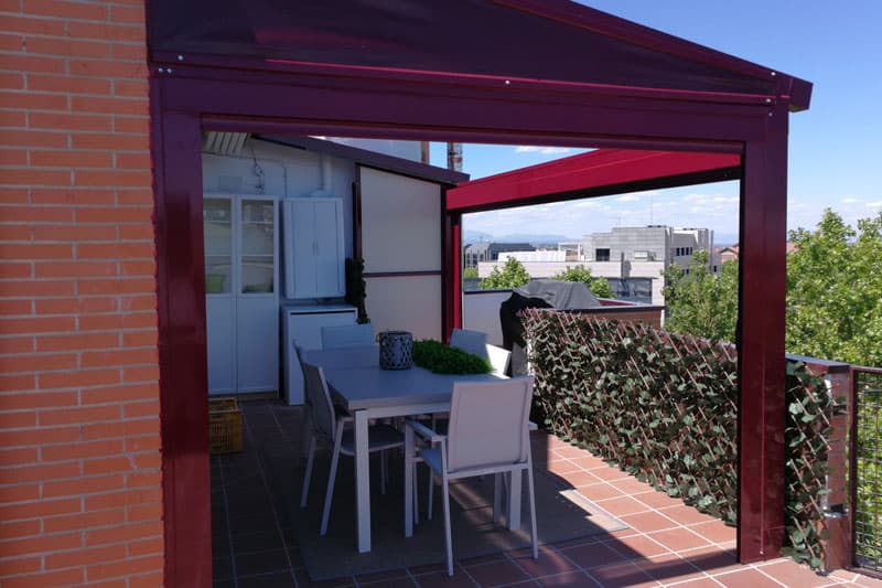 exposicion solar en los muebles de madera